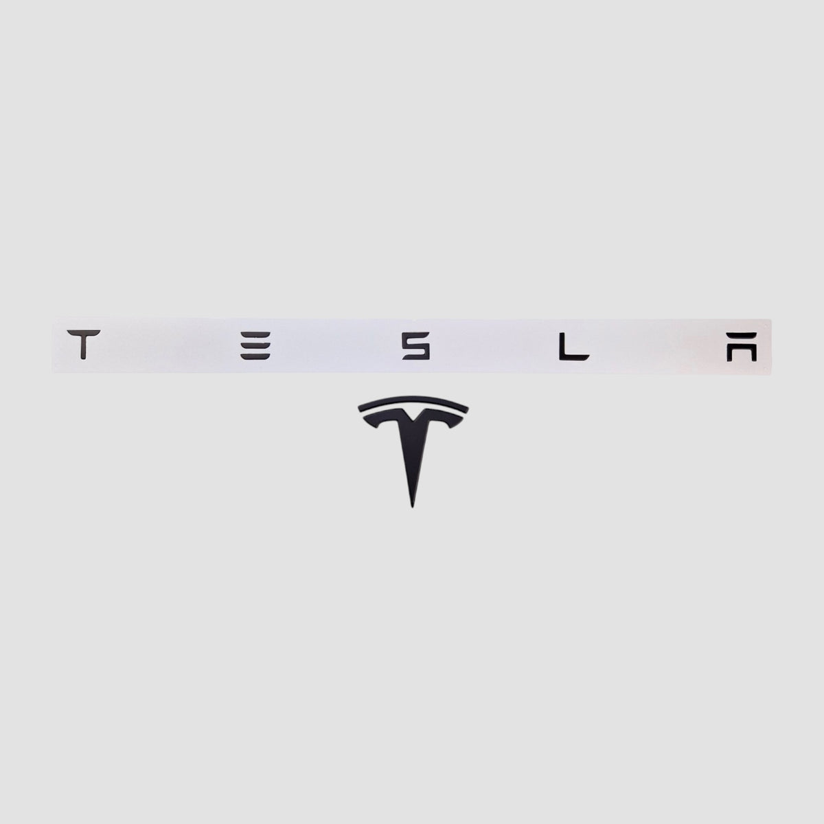 Emblemsæt mat sort til Tesla Model 3 Highland