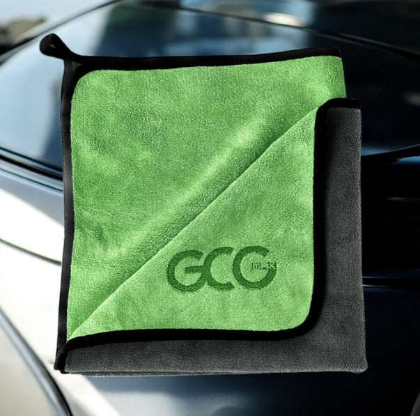 GCG MAX mikrofiberklud i god tyk kvalitet. 60 x 60 cm.
