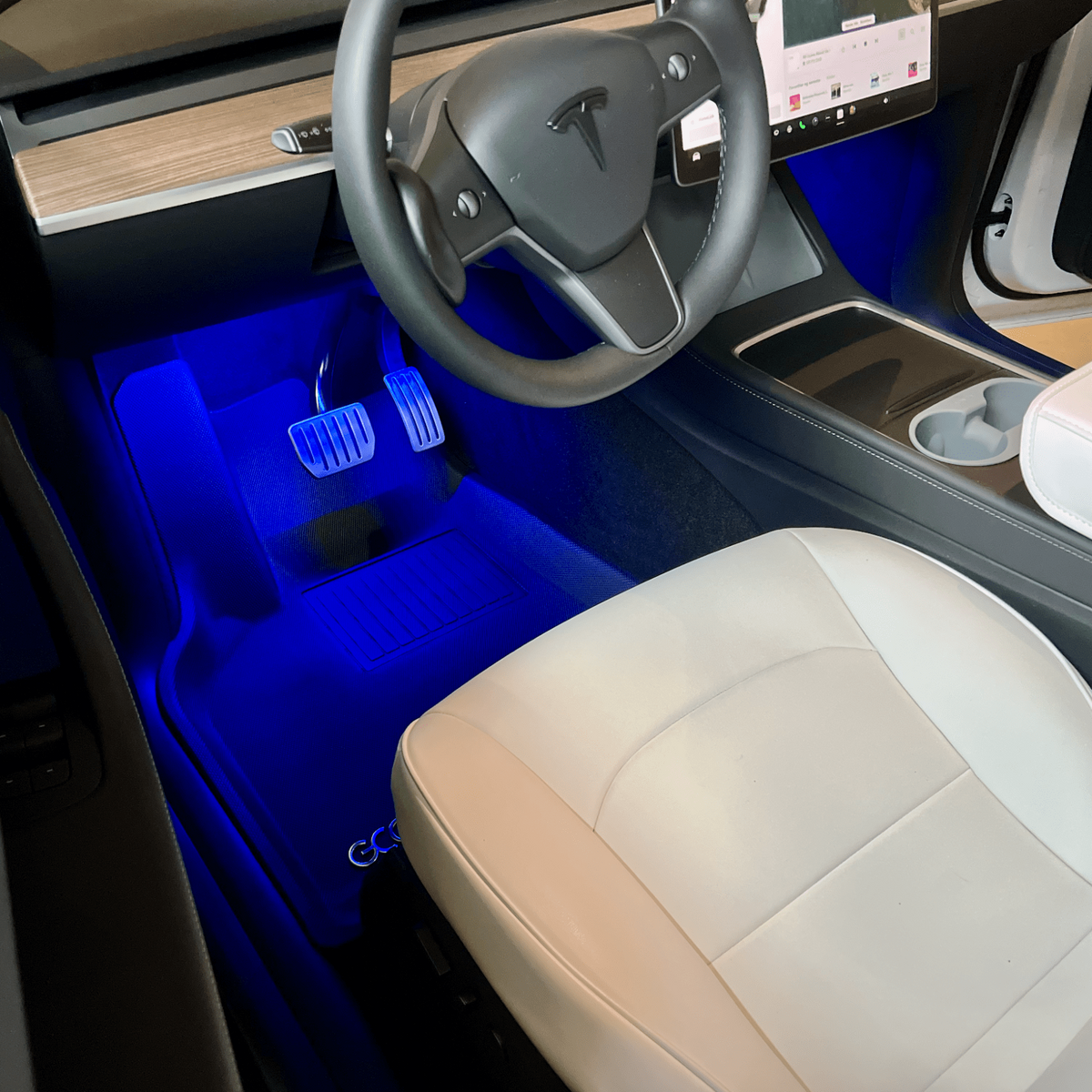 LED lys under sæderne til Tesla Model 3/Y – billede 2