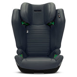 Recaro Axion 1 autostol i grå, set forfra med synlige seler og RECARO-logo