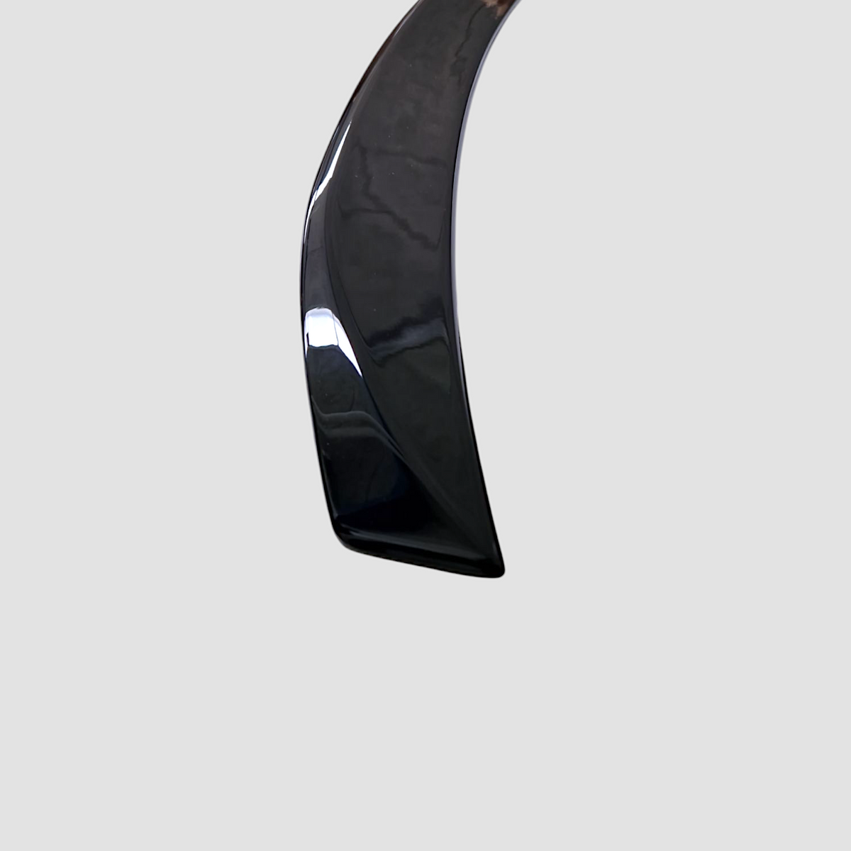 BYD Seal med spoiler – optimeret downforce og stilrent look