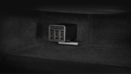 4-ports USB dashcam hub til Tesla Model 3 Highland – billede 3