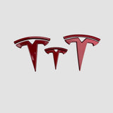 Tre Tesla T-emblem covers i rød i forskellige størrelser til Model 3