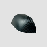 Sidespejl cover i carbon-look til Tesla Model 3 på lys baggrund