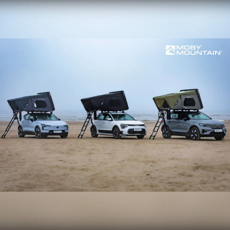 Moby Mountain Peak XL tagtelt til 3 personer i alle tre farver monteret på elbiler på stranden